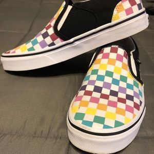 VANS Slip Ons SZ 4